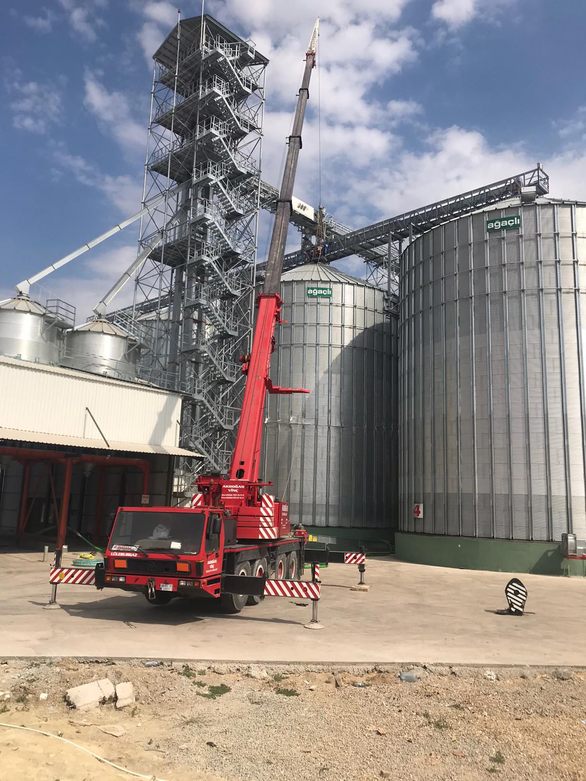 Malkara Vinç Kiralama Hizmetleri